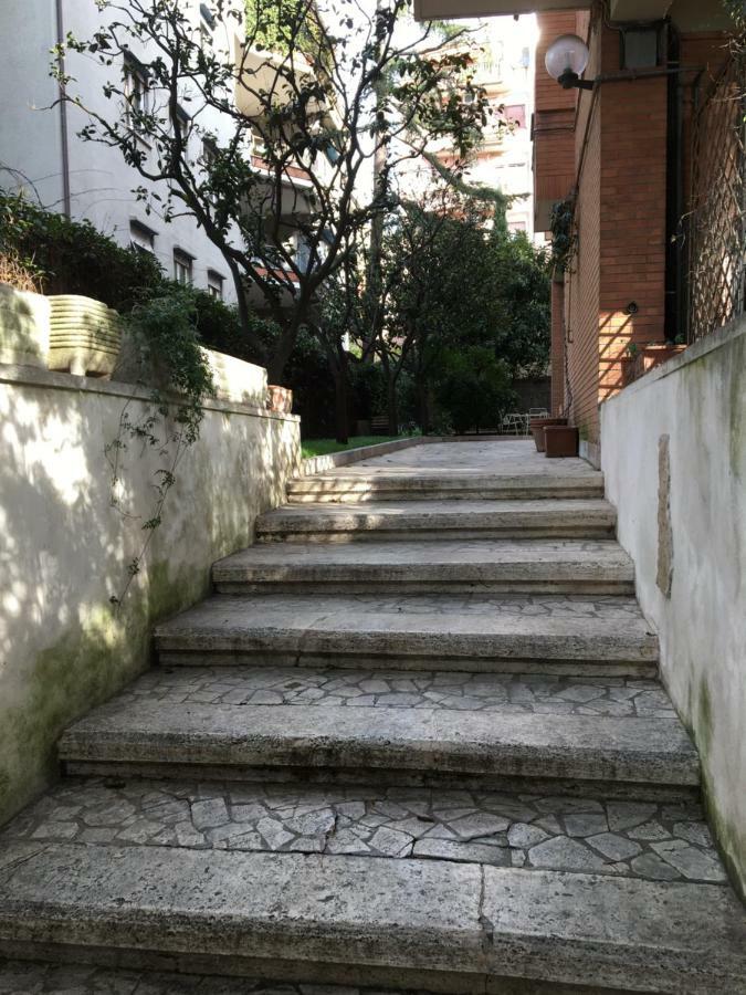 Oasi Metropolitana Apartment Roma Exterior foto